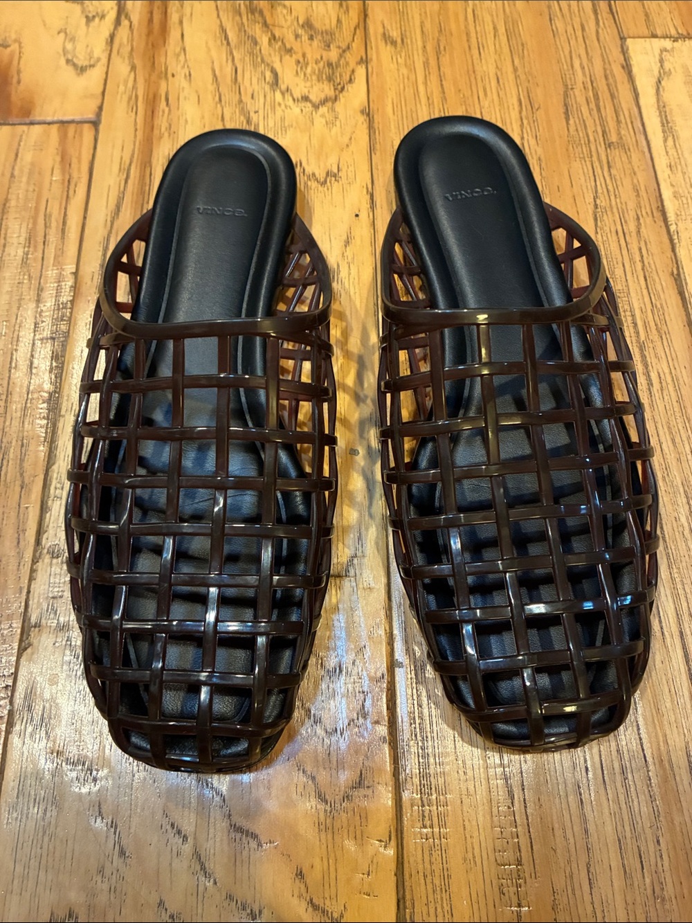 Vince Barcelona Jelly Cage Mule - size 8